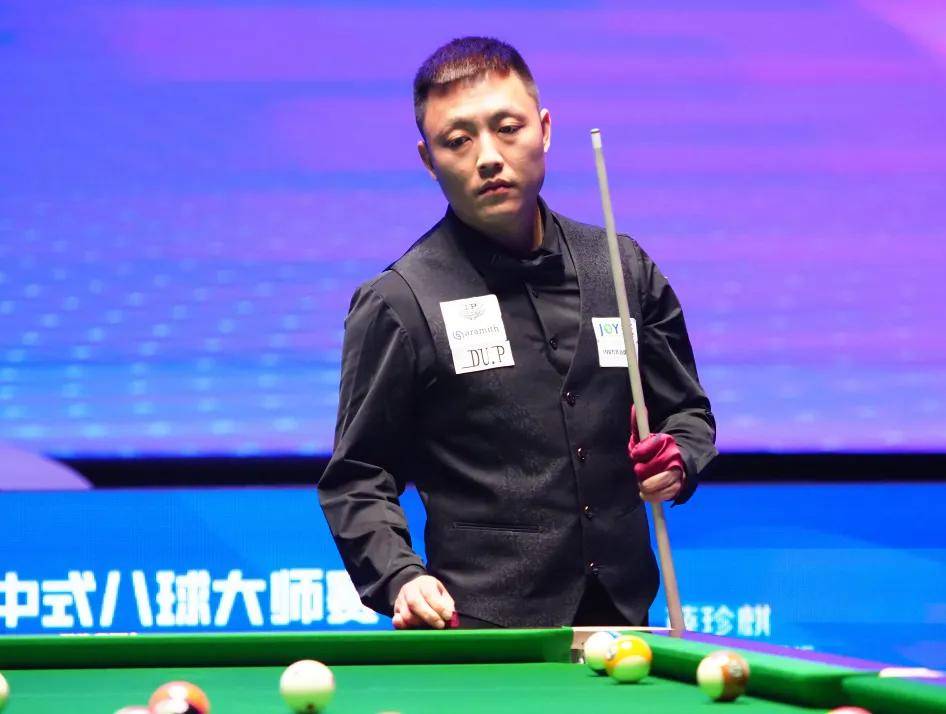 他們過去依 他們過去依