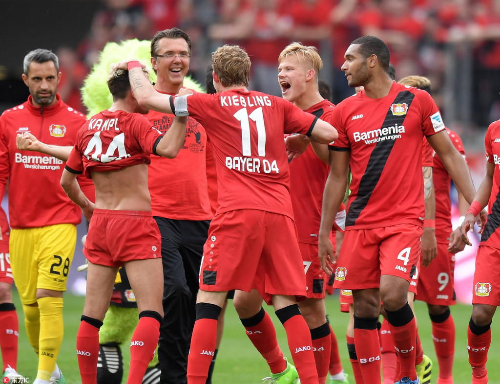 丁文一凭借 丁文一凭借