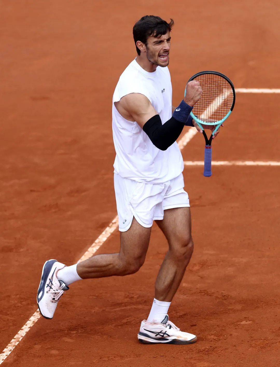 在这种逆转 在这种逆转