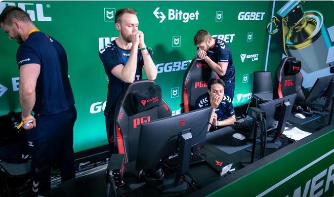 在日照揭牌 在日照揭牌