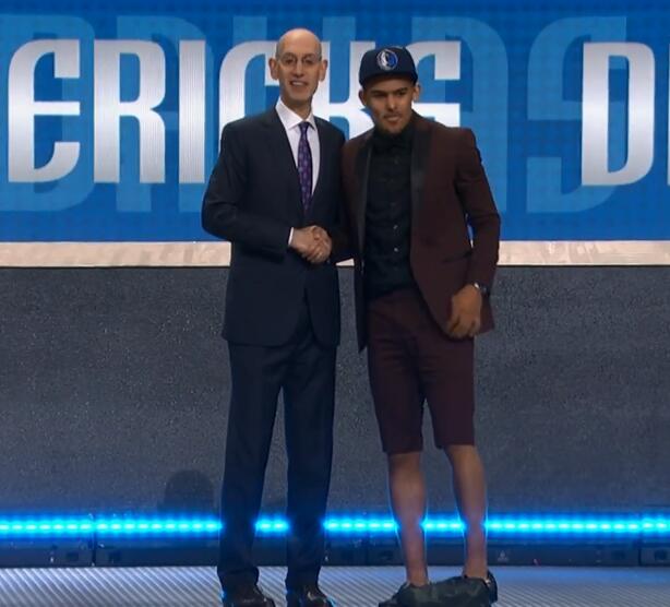 入战斗姿态 入战斗姿态